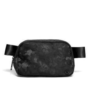 Lululemon belt bag, original style.